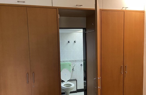 Kandivali East Apartamento | Cozy comfortable Apartment - 25 min from Mumbai International Airport...