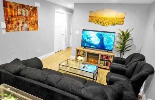 Saskatoon Apartamento | Cozy, Comfortable, Convenient - Your Ideal 2BR Stay