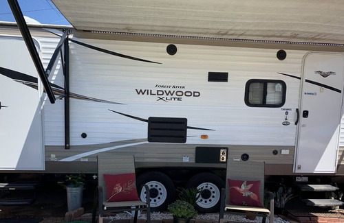 Logan Heights Casa | Cozy, Comfy RV Stay