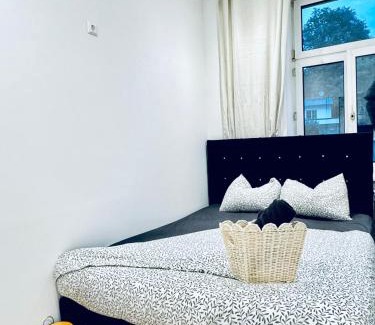 Klosterneuburg Apartamento | Cozy & Comfy Studio Apartment Very Central