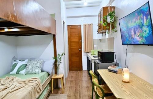 Albay Province Apartamento | Cozy Condo AC Wi-Fi Netflix Ligao Natl Rd Rm 303
