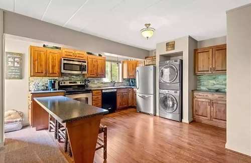 Seven Springs Condominio | Cozy Condo at Seven Springs