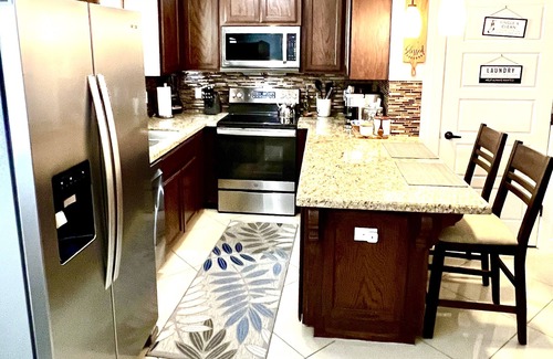 McAllen Casa | Cozy Condo close to airport and shopping