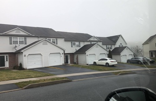 Rutherford Condominio | Cozy condo close to Hershey attractions