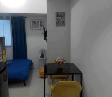 Ermita Apartamento | Cozy Condo near US EmbassyErmita Manila/Roxas blvd/Dolomite beach