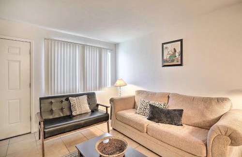 Yuma Apartamento | Cozy Condo Retreat about 3 Mi to Downtown Yuma!
