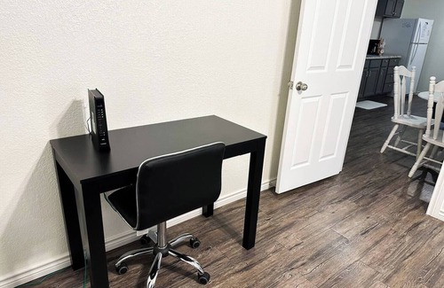 Gatesville Condominio | Cozy Condo to enjoy the Eclipse