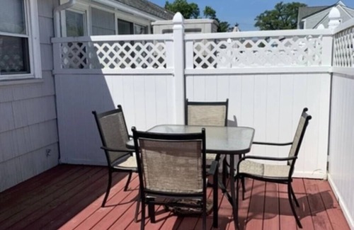 Dennis Port Condominio | Cozy condo with pool access, 1/2 mile from beach