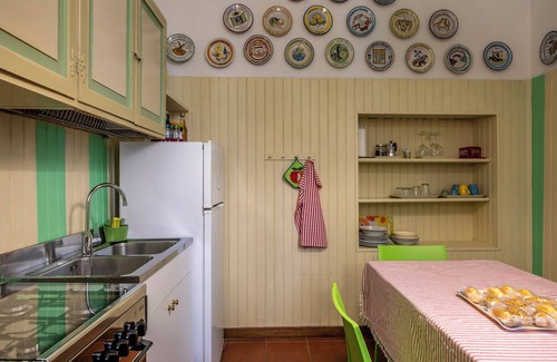 Brescia Antica Apartamento | COZY CORNER APARTMENT IN BRESCIA CENTER