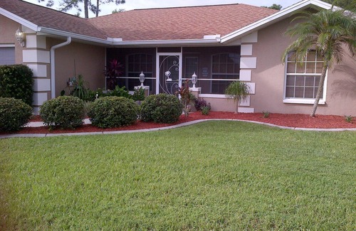 North Port Casa | Cozy Corner Home cerca de Warm Mineral Springs and Beaches!