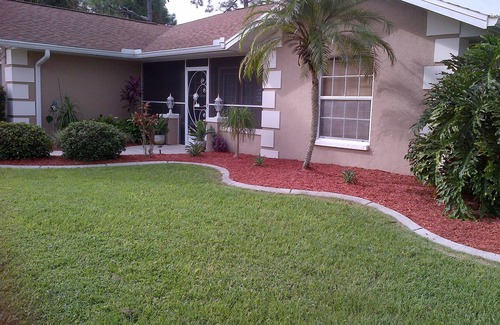 North Port Casa | Cozy Corner Home cerca de Warm Mineral Springs and Beaches!
