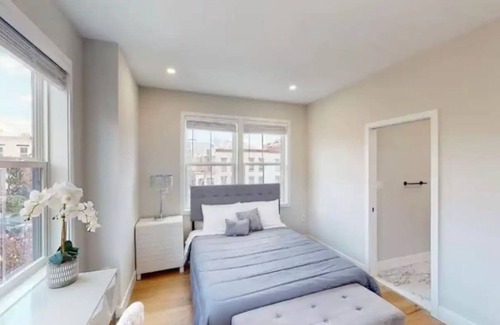 Park View Casa | Cozy corner house in DC - Unit 2