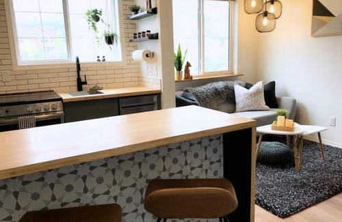 Canmore Condominio | Cozy Corner Mountain View Oasis
