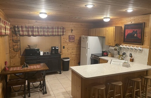 Duck Creek Village Cabina | Cozy Corner Cabin