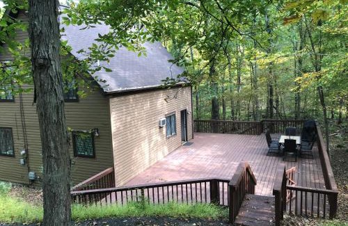 Bushkill Chalet De Esquí | Cozy Cottage at Saw Creek