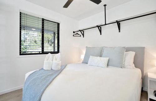 Peachester Casa | Cozy Cottage at Sunshine Grove