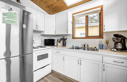 Central Okanagan Apartamento | Cozy Cottage by the Lakeshore #4