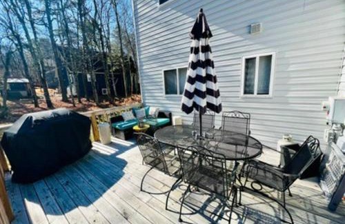 Albrightsville Casa | Cozy Cottage by the Lake