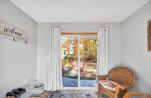 Higgins Lake Cabaña | Cozy Cottage by The Lakes