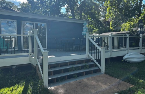 Whitmore Lake Cabaña | Cozy Cottage close to Ann Arbor!