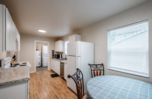 Corvallis Casa | Cozy Cottage - Close to OSU Campus