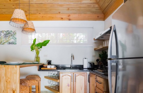 Puerto Plata Cabaña | Cozy Cottage, Farm stay, 15 minutes to Damajagua waterfalls