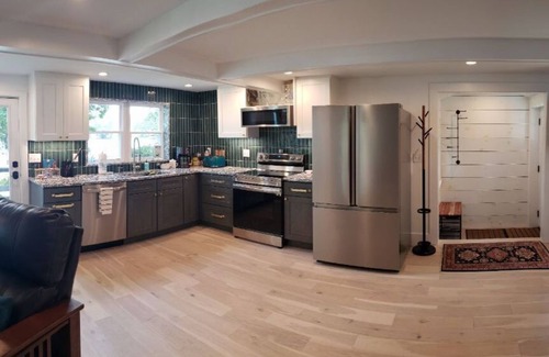 Windham Cabaña | Cozy cottage fully renovate with open concept on Forest Lake close to I95
