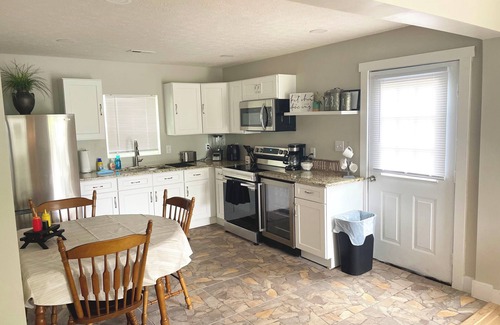 Leitchfield Casa | Cozy cottage home 2 bedroom 1 bath