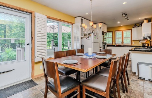 Utterson Cabaña | Cozy Cottage - Huntsville A great Family Cottage
