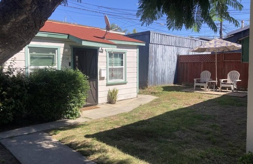 Ocean Beach Cabaña | Cozy Cottage In Ocean Beach just 2 blocks from the Sand!
