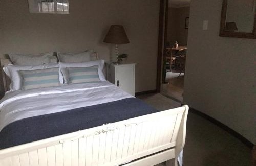 Winston Park Apartamento | Cozy Cottage in Peaceful Winston Park
