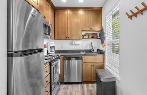 Lincoln City Casa | Cozy Cottage in Siletz Bay