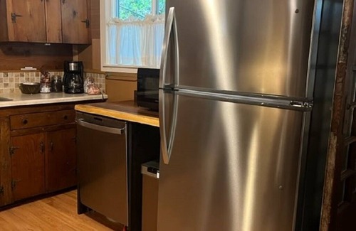 Port Angeles Cabaña | Cozy cottage in the woods, sleeps 9-10, close to Olympic National Park and Lakes