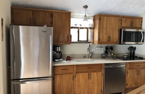 Albrightsville Cabaña | Casa inmaculada cerca del lago Harmony, capacidad para 6 personas