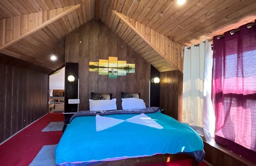 McLeod Ganj Cama Y Desayuno | Cozy Cottage in Utopia Dharamkot Mcleodganj