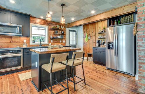 Thomasville Casa | Cozy Cottage Nature-Filled Winston-Salem Retreat!