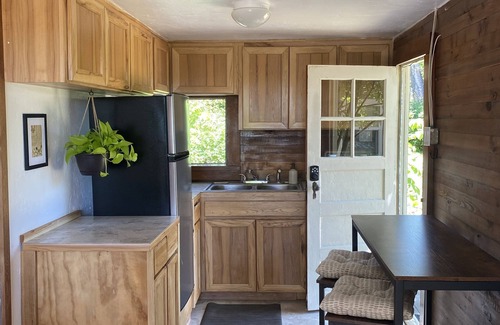 Bigfork Cabina | Cozy Cottage near Bigfork overlooking Flathead Lake in our Cherry Orchard