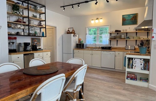 Albemarle Casa | Cozy Cottage near Lake Tillery, Uwharrie Forest. Bring boat or kayaks!