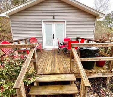 Iuka Casa | Cozy Cottage near Pickwick