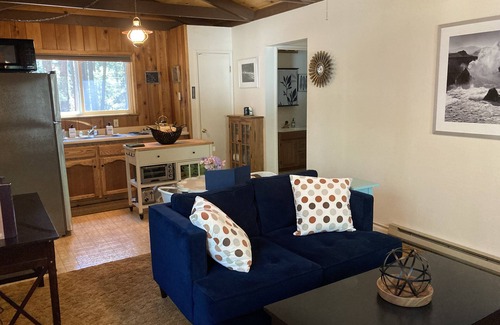 Nevada City Cabaña | Cozy Cottage Near Scotts Flat Lake