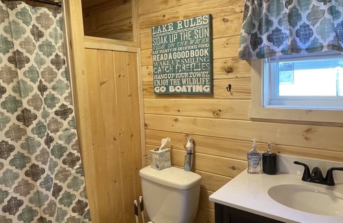 Belgrade Cabina | Cozy Cottage on Ellis Pond-Cabin #2 at Kozy Cove