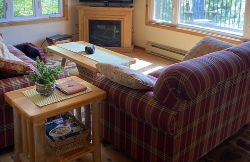 Thorne Cabaña | Cozy Cottage on Lac Kipawa
