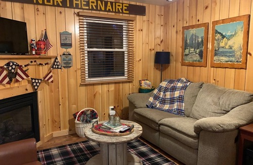 Three Lakes Cabaña | Cozy Cottage on Maple Lake in Three Lakes, WI