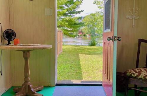 Quinte West Cabaña | Cozy Cottage on the Trent