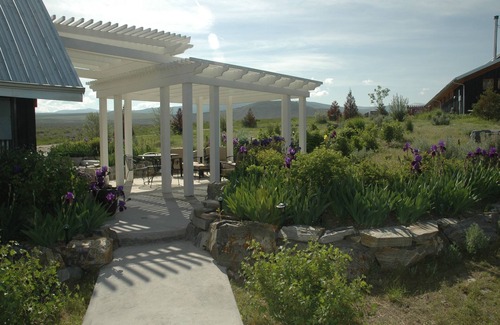 Stevensville Cabaña | Acogedora casa de campo con vistas al valle de Bitterroot, entorno privado al este de Victor