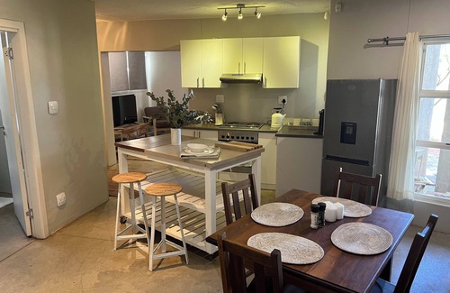 Klein Windhoek Casa | Cozy cottage, super spacious, home away from home, safe off street parking!