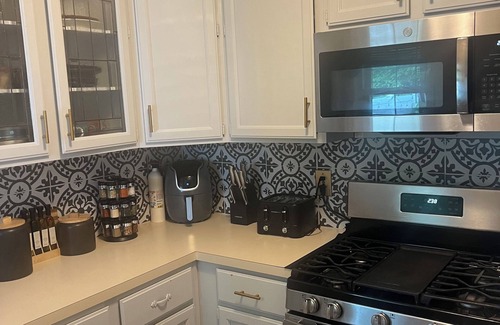 Dundalk Cabaña | Cozy Cottage