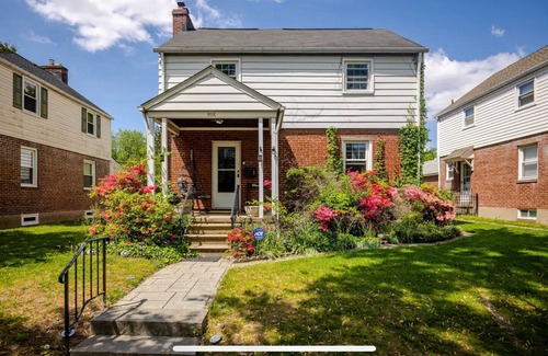 Dundalk Cabaña | Cozy Cottage