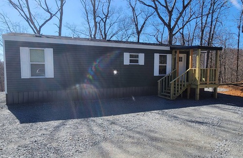 Springville Cabaña | Cozy cottage w/1 bedroom, WiFi, AC in tranquil Springville close to boat ramps
