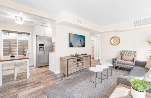 Balboa Peninsula Casa | Cozy Cottage W Ac & Stylish Interior One House From Beach By Beachview Rentals